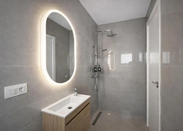 M&m * Brodarica (Sibenik-Knin)